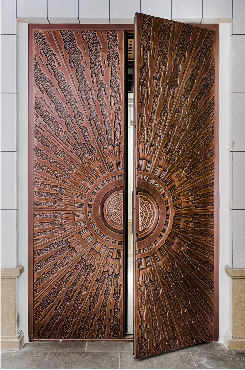 Radiant Artisan Copper Luxe Door deatil (2).jpg
