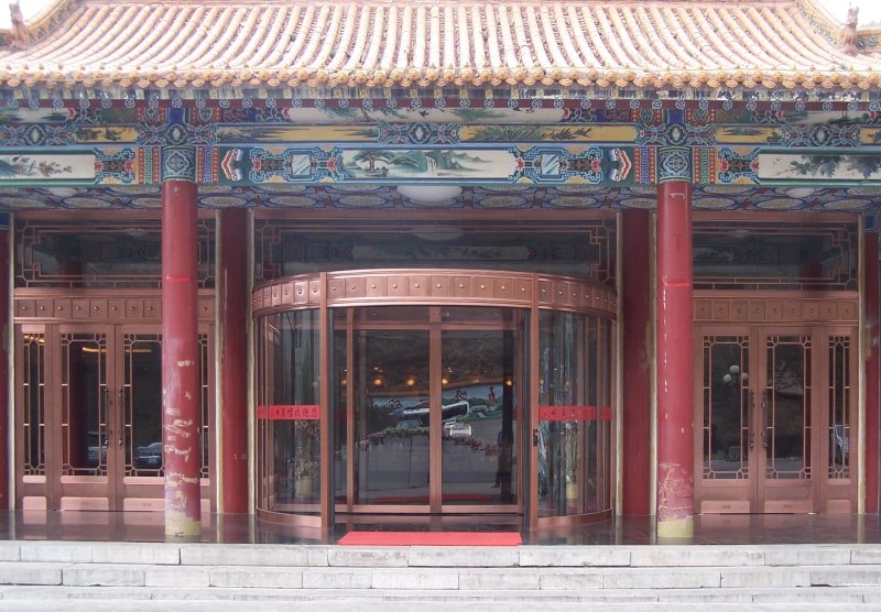 Artisan Copper Revolving Elegance Door detail (5).jpg