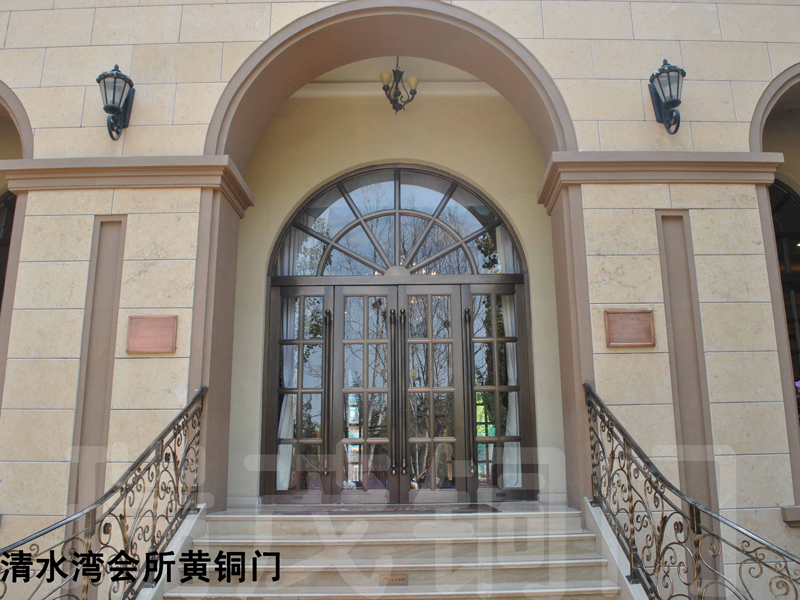 Indoor-Copper-Balustrade,-a-New-Height-Of-Elegance1.jpg