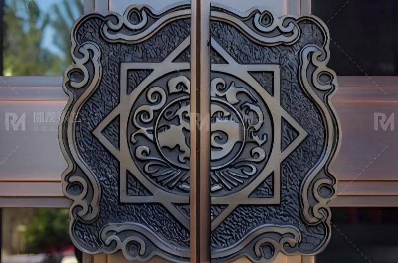 Sino-Ocean LAVIE Artisan Copper Courtyard Gate detail (1).jpg