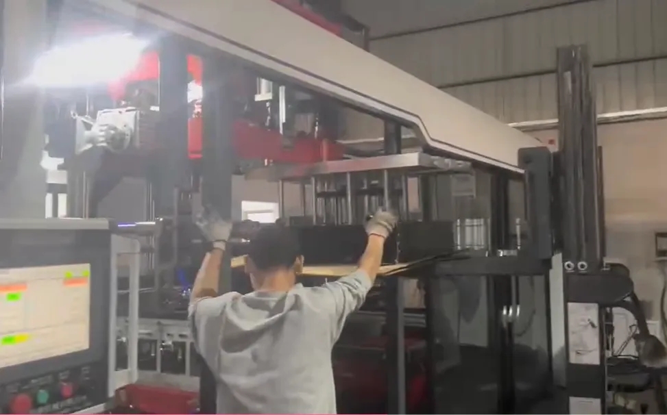 What Is an Automatic Mold Alignment System