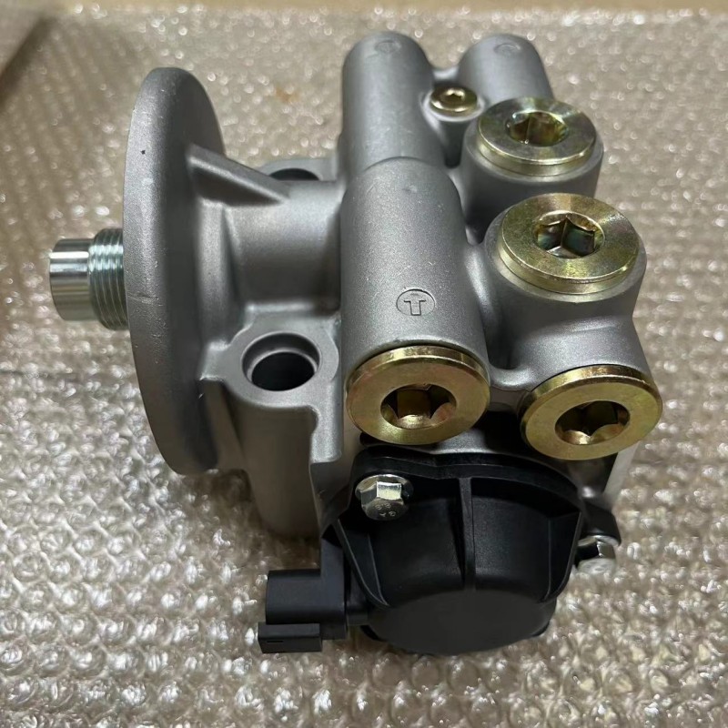 24V Fuel Pump Hosing Base 3904679 For CAT320 972M
