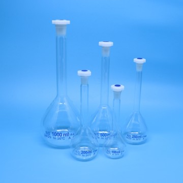 Volumetric Flask with PP Stopper