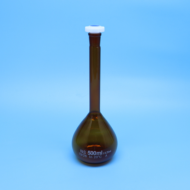 Volumetric Flask with PP Stopper04