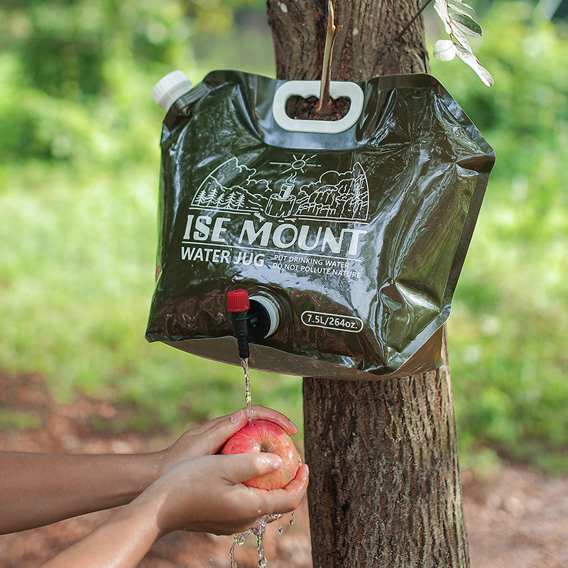 2026's Top Camping Water Containers: Stay Hydrated Outdoors!