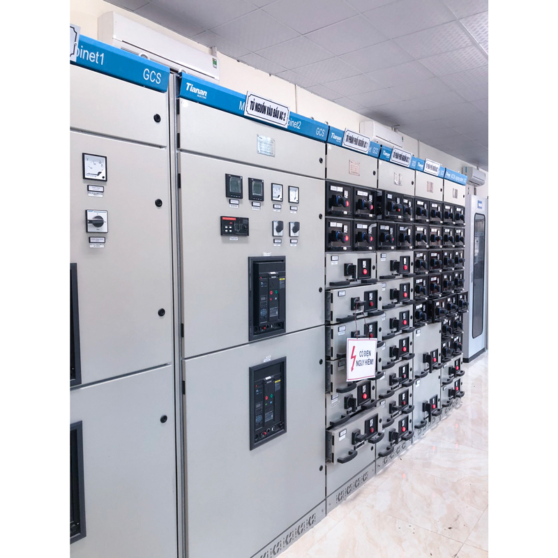 GCS-LV-With-drawable-Type-Switchgear3.jpg