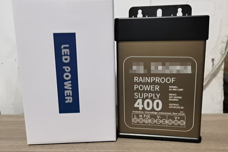 5.customize white box and logo print