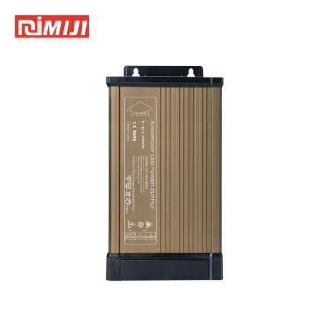 Dominante 600W 12V regenbestendige voeding - 50A voor grote HI LIGHT-toepassingen