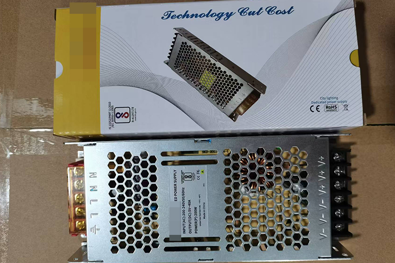 5v customized with color box