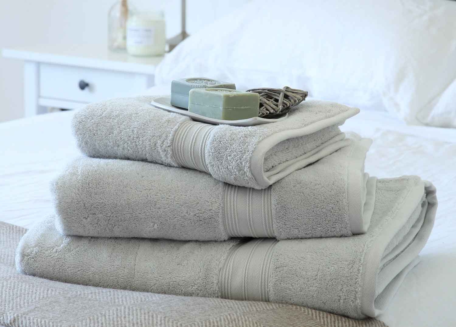 Ropa Blanca Inteligente: Trayendo Mejoras Digitales a Plantas de Lavandería y Hoteles