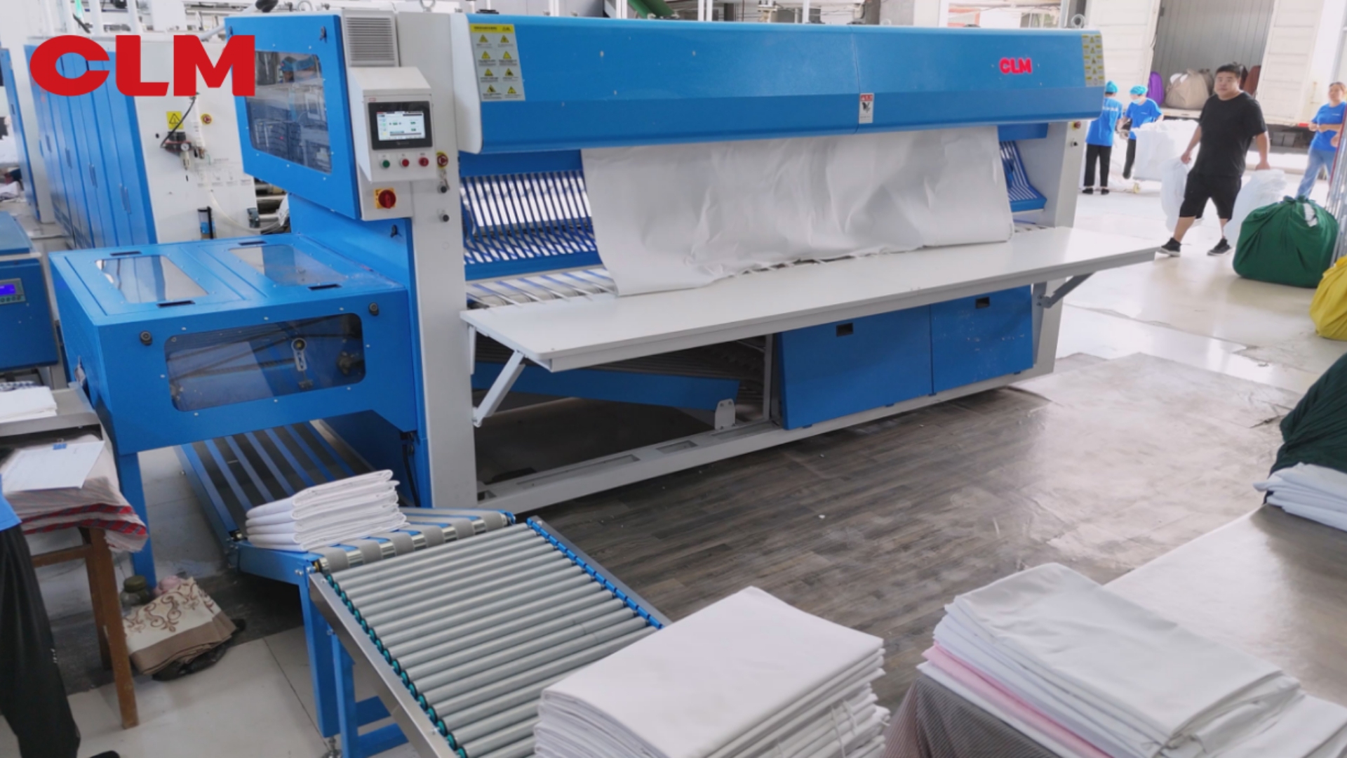 Línea de Planchado con Rodillos Kingstar Automation: la superlínea de rodillos cuya planitud rivaliza con la de las calandras de cubeta