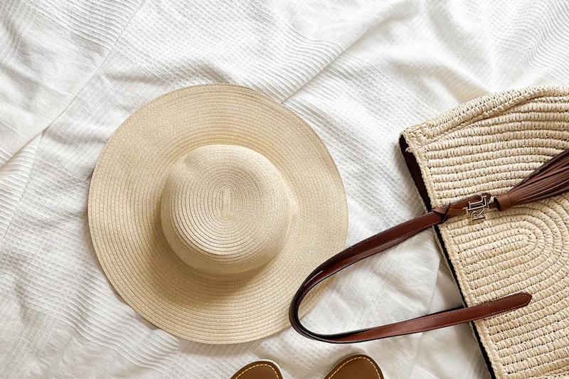 Summer clothing with gauze: breathable & light for hot days