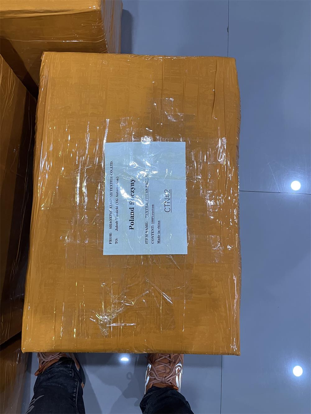 Carton packing  (1)