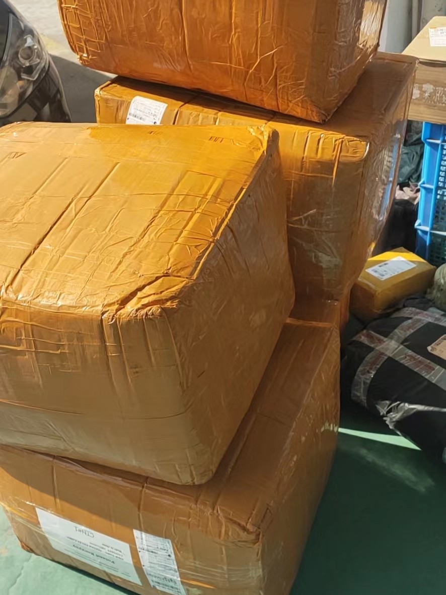 Carton packing 纸箱包装 (1)