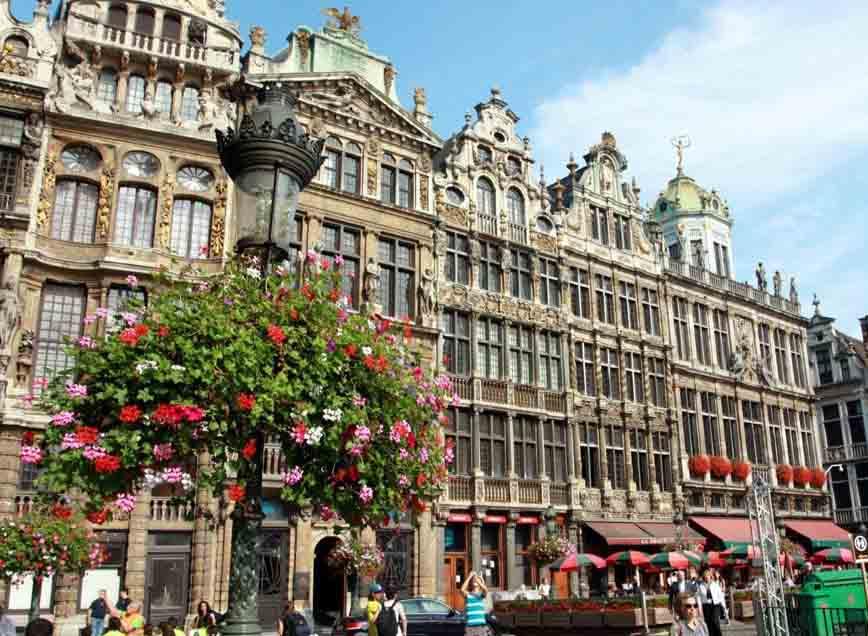 Belgium-PANTONE