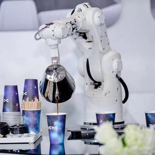 Robots and Ice Cream: A Taste of the Future in Retail Automation