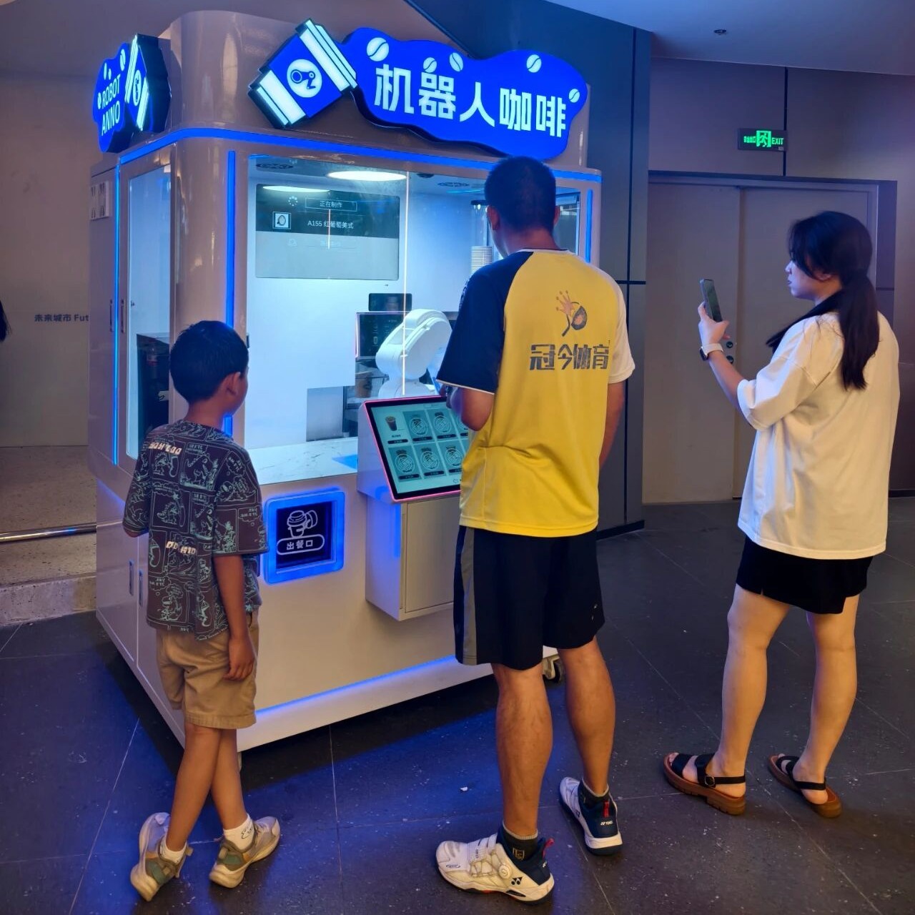 De 7 beste implementatiestrategieën voor het maximaliseren van de ROI met de Anno AI-robotkoffiemachine