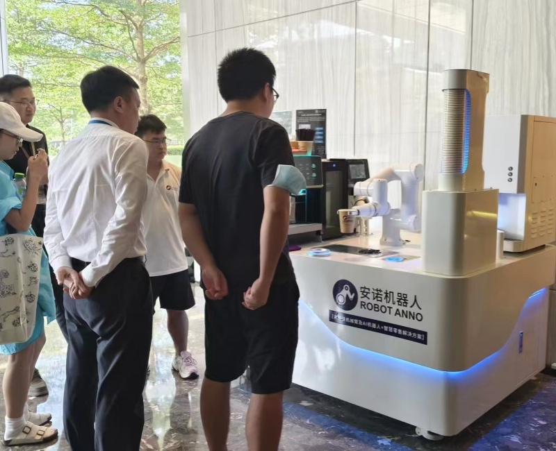 AI Robots in shenzhen4.jpg