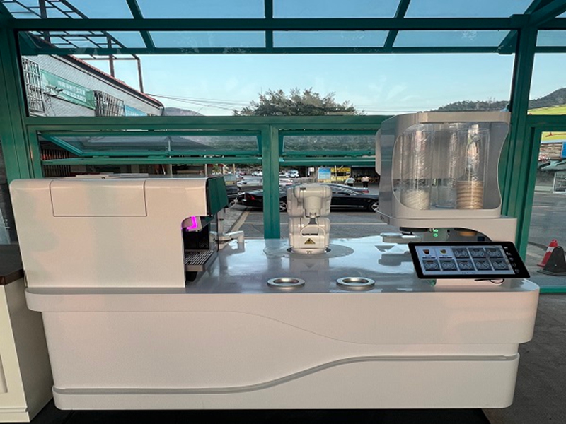 Robot Coffee in Qingyuan3.jpg