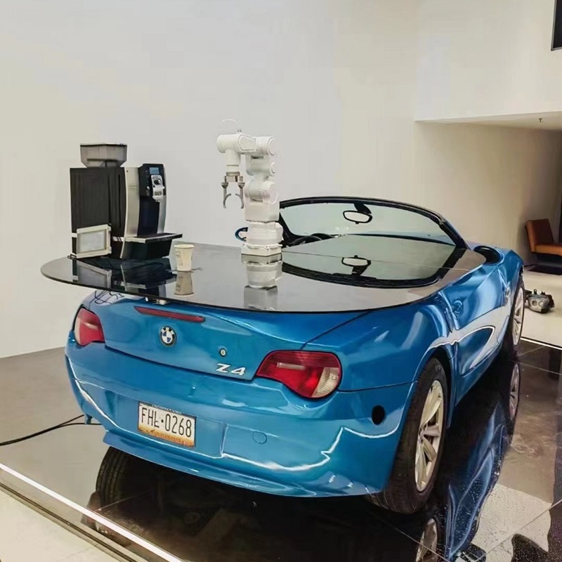 Robotic arm luxury car bar0.jpg