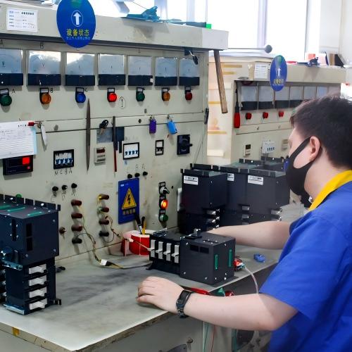 Standby Power Transfer Switch Types: Automatic vs Manual Comparison