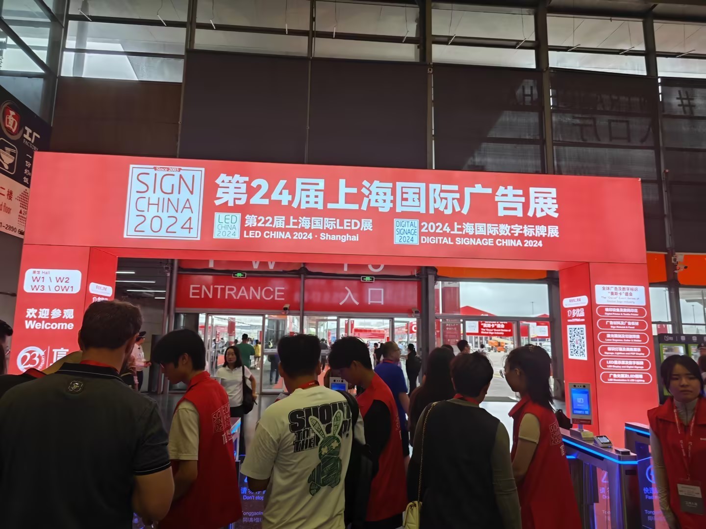 [Exhibition] The SIGN CHINA 2024 is in full swing - Sichuan JIangyou Yushu Yeshili Reflective Material Co.,Ltd sincerely invites you to negotiate on site!