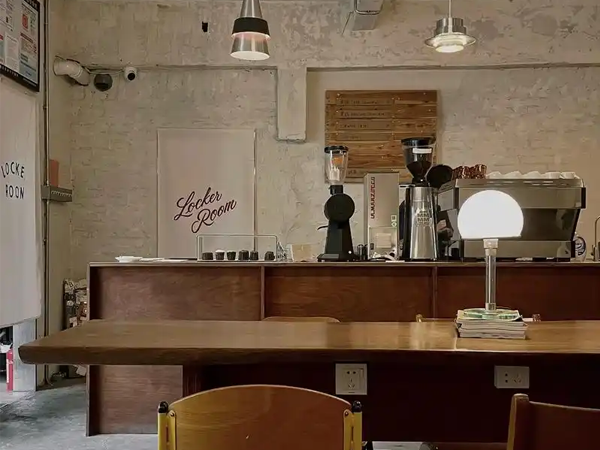 Casual Dining Cafés