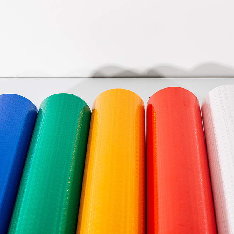 DM3300 Prismatic Commercial Grade Sheeting (2).jpg