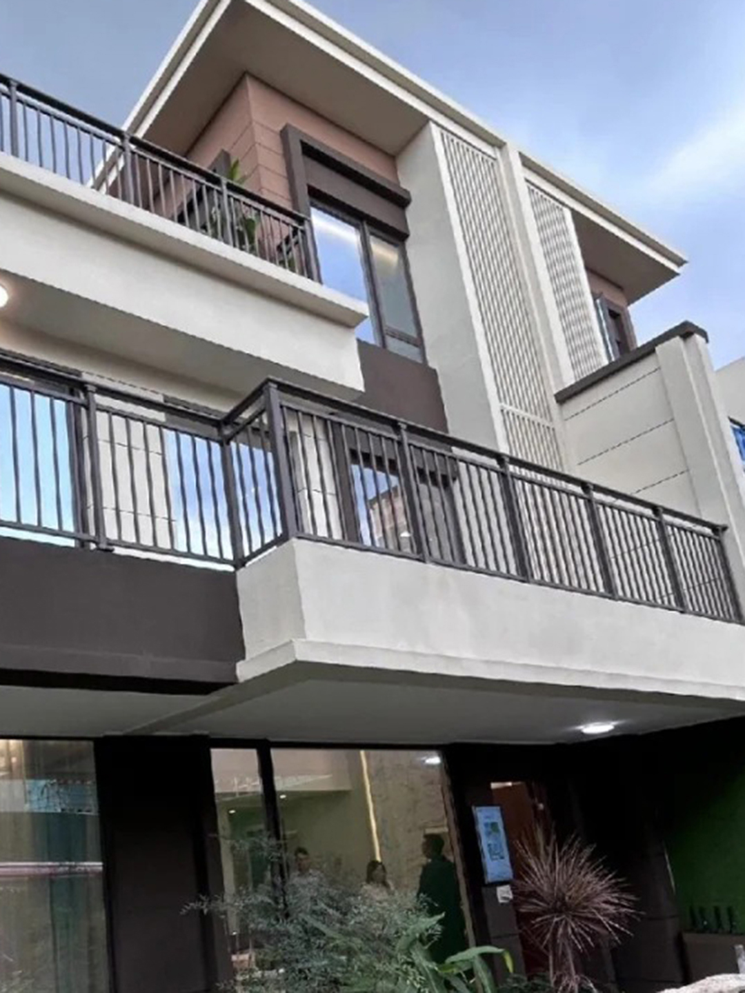 Suozhe Doors and Windows: A Practical Solution for a Villa in Zhongshan, Guangdong
