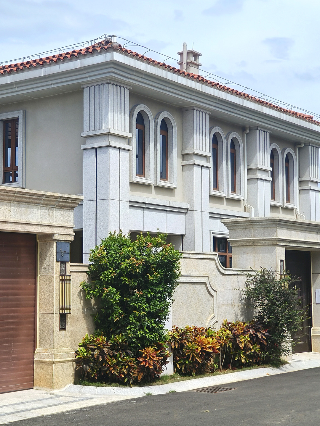 Suozhe Doors and Windows: A Villa Solution in Haikou, Hainan