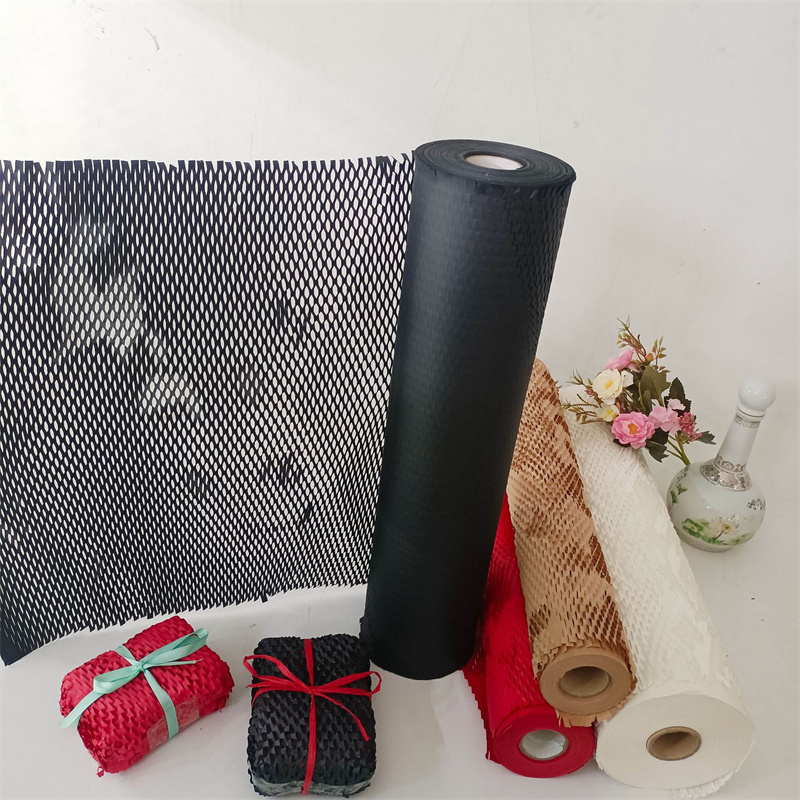 2 張蜂窩紙，可用於禮品包裝
