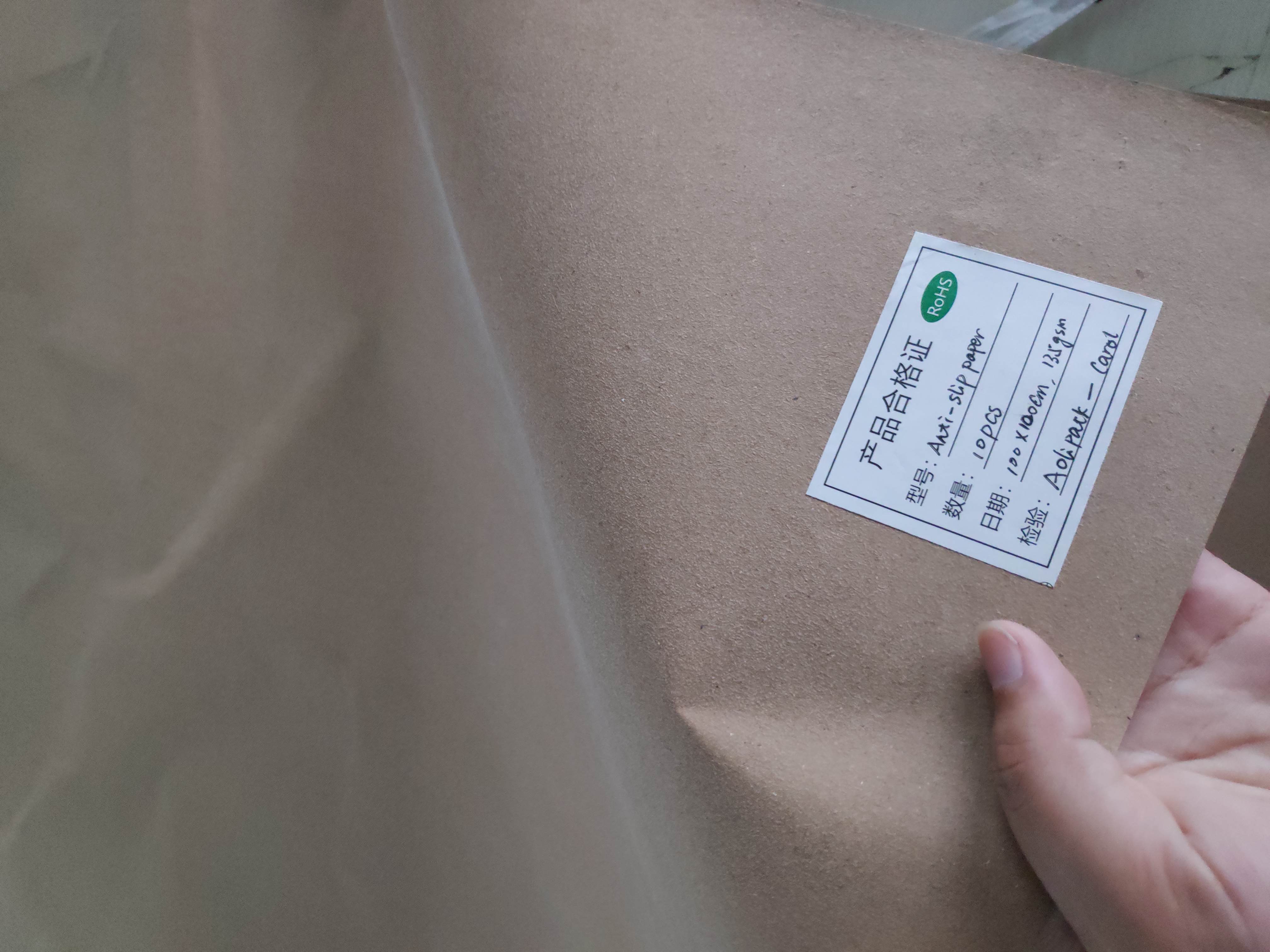 Kann Antirutschpapier Stretchfolie ersetzen?