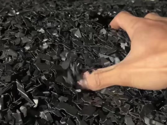 Comment retraiter la feuille intercalaire conformément à la réglementation européenne sur le recyclage (Règlement relatif aux emballages et aux déchets d'emballages) ?