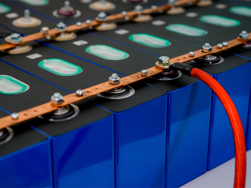 Už vás nebaví úzkosť z batérie? Neochvejná bezpečnosť a stabilný výkon od SUNROVER sú vaším riešením!