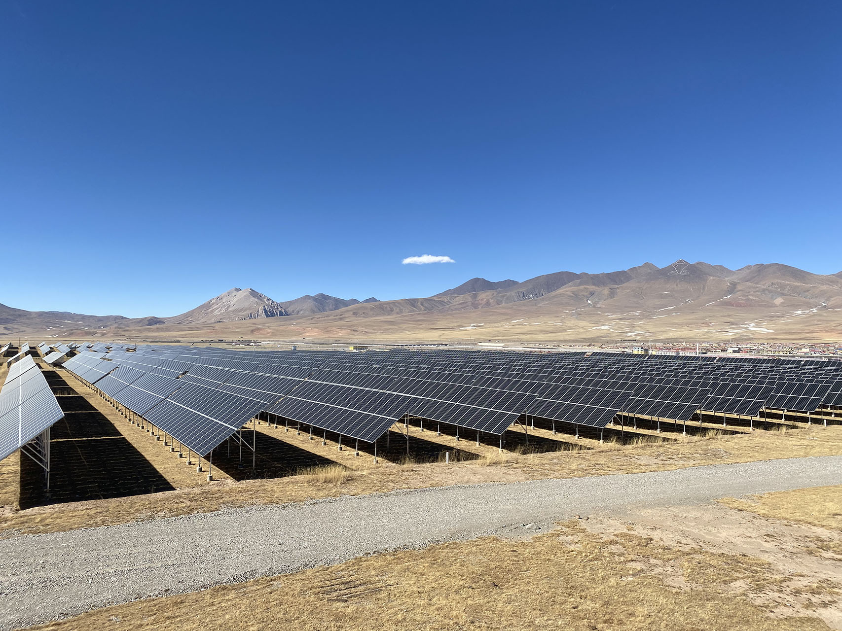 Mfumo uliounganishwa na gridi CASE06