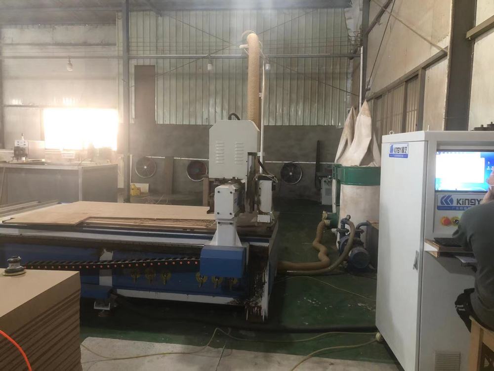 Factory-Tour3
