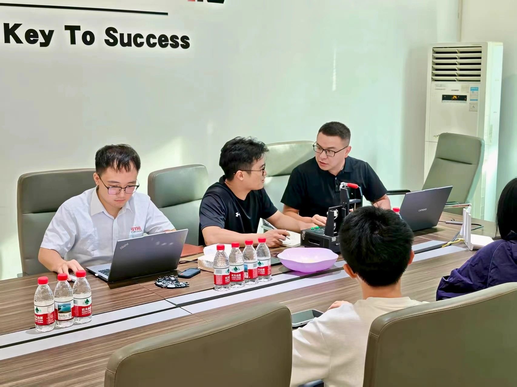 STHL Engineering Hosts Internal ODM Training to Bridge Sales-Technical Communication Gap