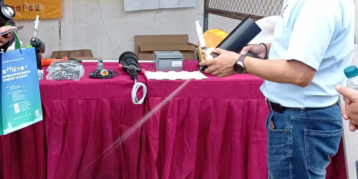 Injecteur sans aiguille ECI-T4 01.jpg