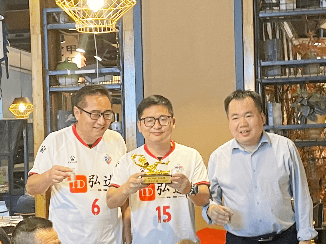 Shenzhen Hongda New Energy Employees Face Off Against Sponsored Fu Zhi Xing Football Club(1).png