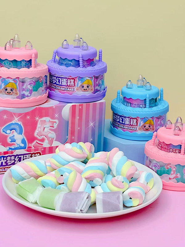 Süßigkeiten mit Spielzeug, kleine Kuchenflasche gefüllt mit Marshmallows und Fruchtrollen, Lieferant von Gummibonbons