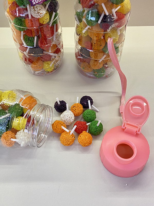 Fruit Cool Candy Candy Toy Supplier Blueberries,Strawberries Soft Jelly (1)