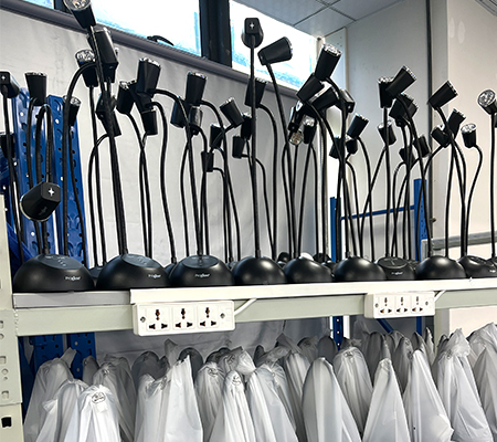Factory display (14)