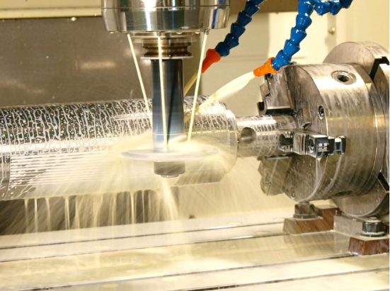 Cómo elegir la máquina herramienta CNC adecuada: una guía completa