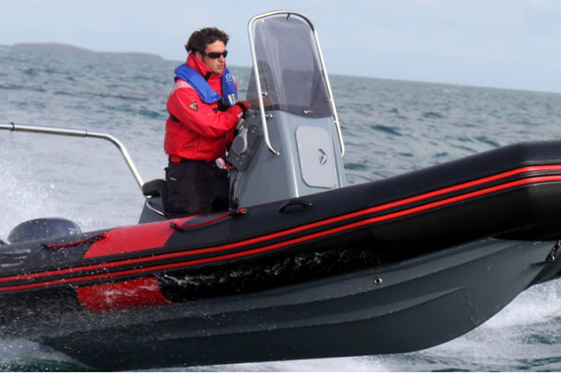 Inflatable boat