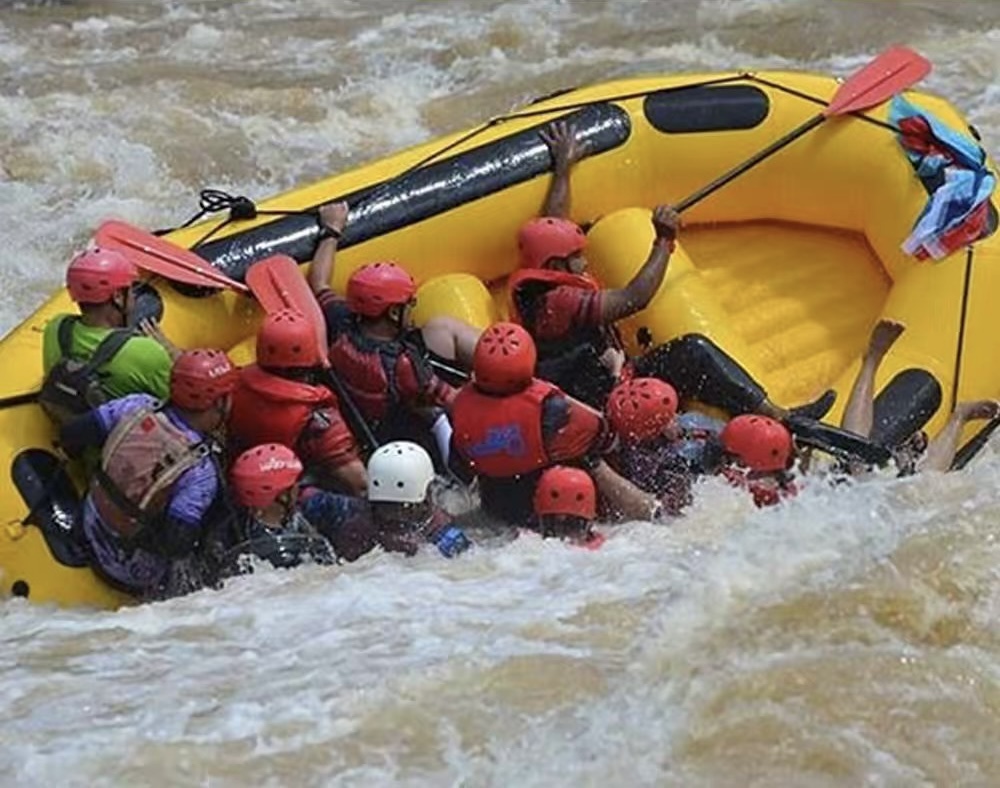 Bulk stock of ILife 430cm commercial yellow rafting boats with paddles for wholesale.