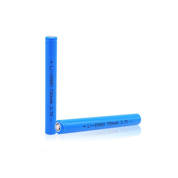 Cylindrical lithium-ion battery 10840...