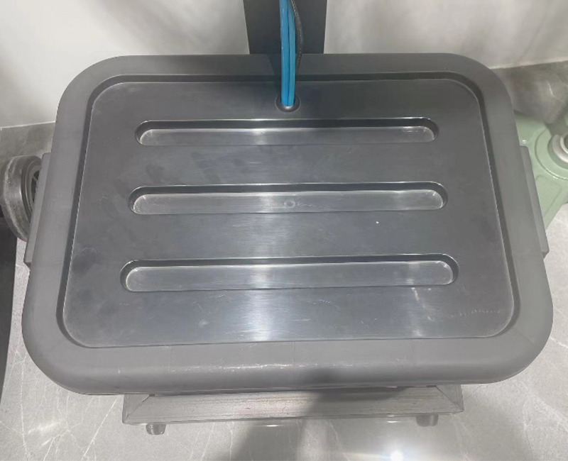 2.Outdoor-portable-Cooling-Fan-with-humidifier.jpg