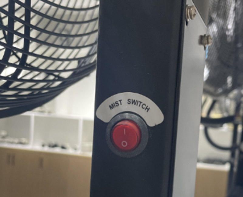 5.Outdoor-Cooling-Fan-with-humidifier.jpg