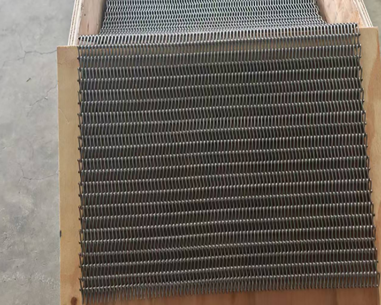 HUADA MESH BELT Supplies Custom AISI314 High-Temperature Wire Mesh Belts to Leading Japanese Powder Metallurgy Manufacturer​