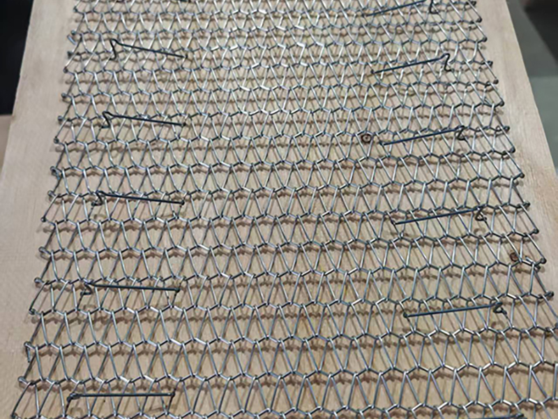 New Order of New Type: LID Furnace Mesh Belt from an Established Indian Partner​
